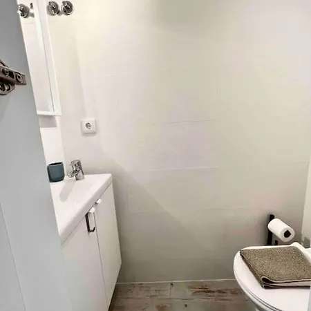 Apartment Reg *