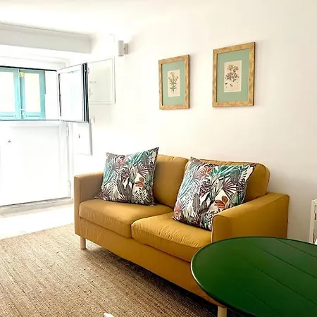 شقة Cozy One-bedroom In Alfama By Lisboafama