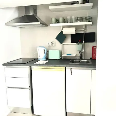 Cozy One-bedroom In Alfama By Lisboafama Lisboa
