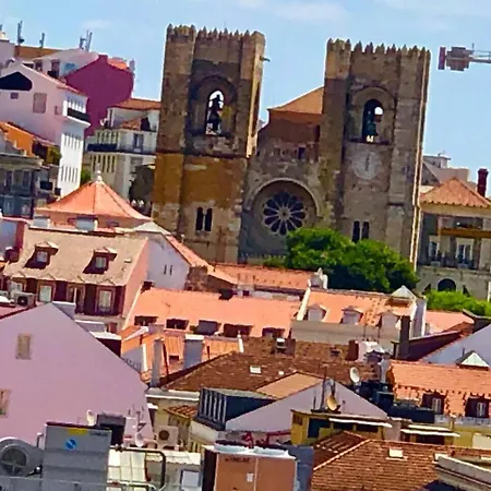 Cozy One-bedroom In Alfama By Lisboafama شقة Lisboa