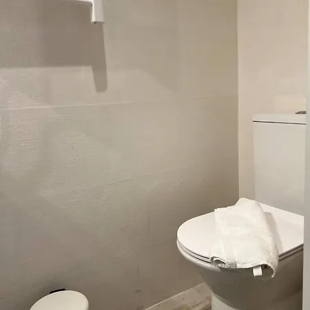 Cozy One-bedroom In Alfama By Lisboafama Lisboa