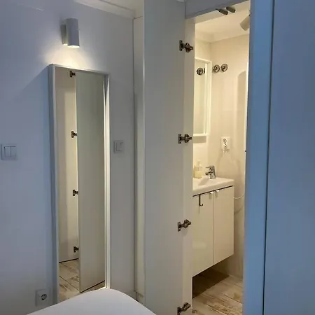 Cozy One-bedroom In Alfama By Lisboafama * Lisboa