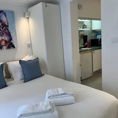 Cozy One-bedroom In Alfama By Lisboafama * Lisboa